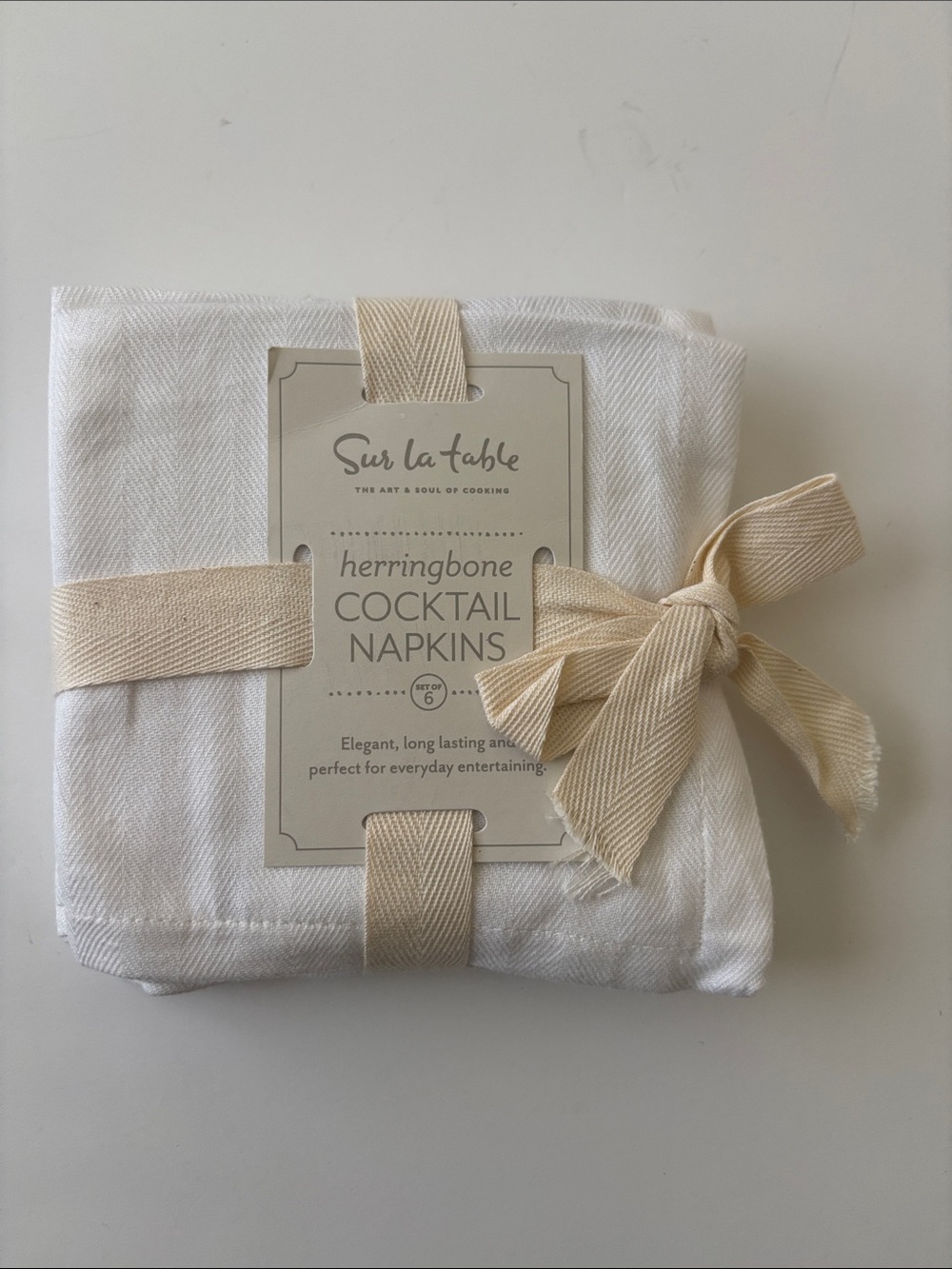NWT Sur La Table 100% Cotton Cocktail Napkins  Set of 6, WHITE